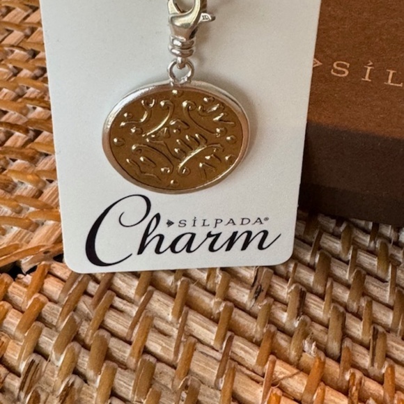 New! Silpada "Bronze Age" Reversible Sterling Silver Charm - Picture 6 of 6